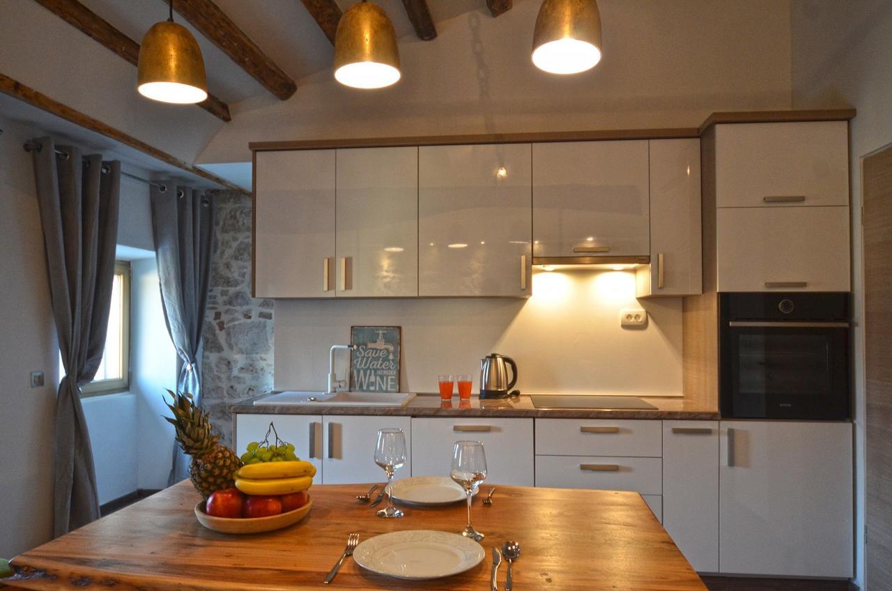 Noanna Apartment Rovinj Exteriör bild